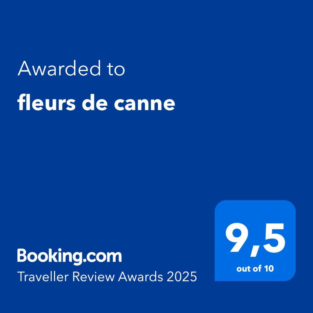 Fleurs De Canne Petit-Bourg Exteriér fotografie